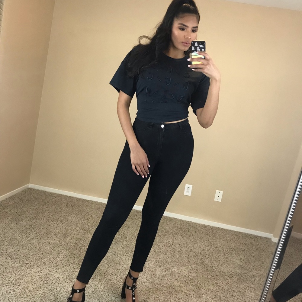 HM black top